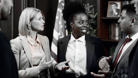 5 Habits of Leaders Who Build Thriving Communities